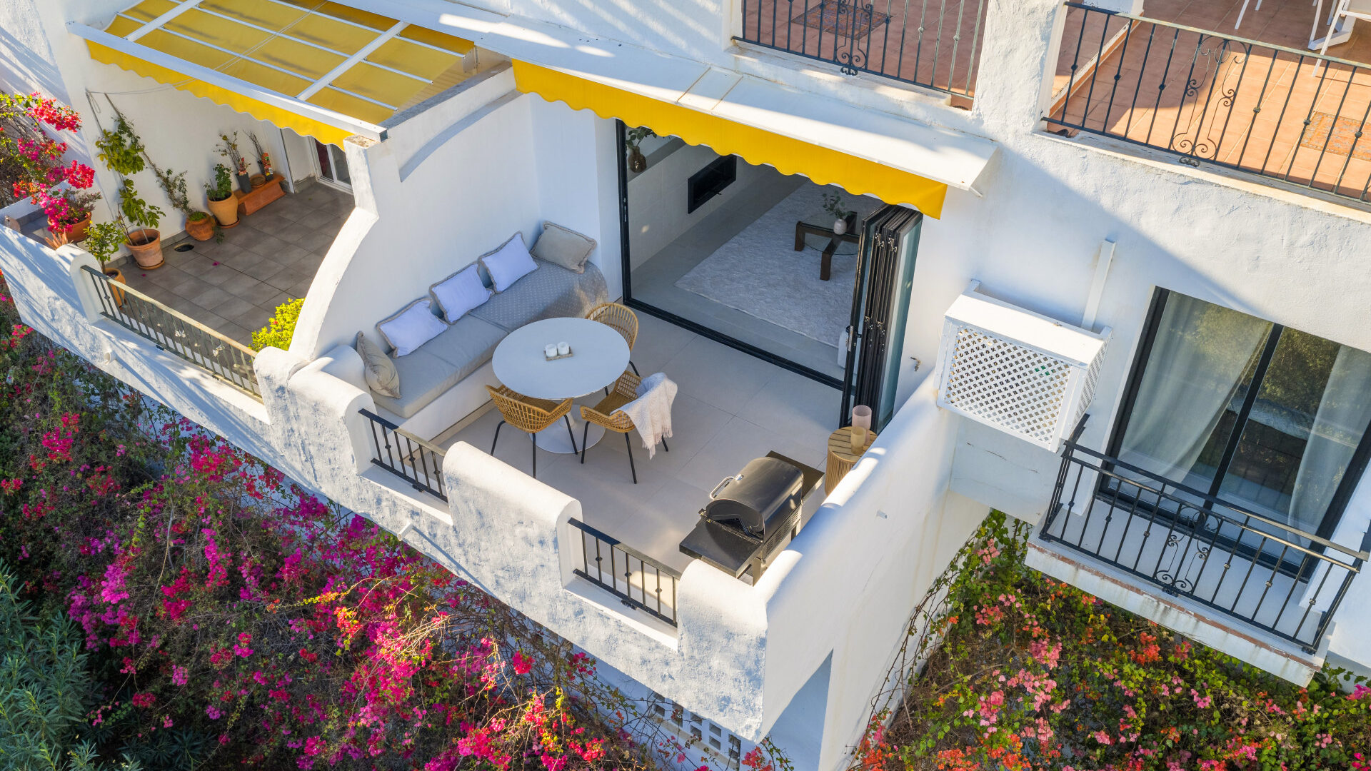 Apartment in Benahavis — Ref. A3689