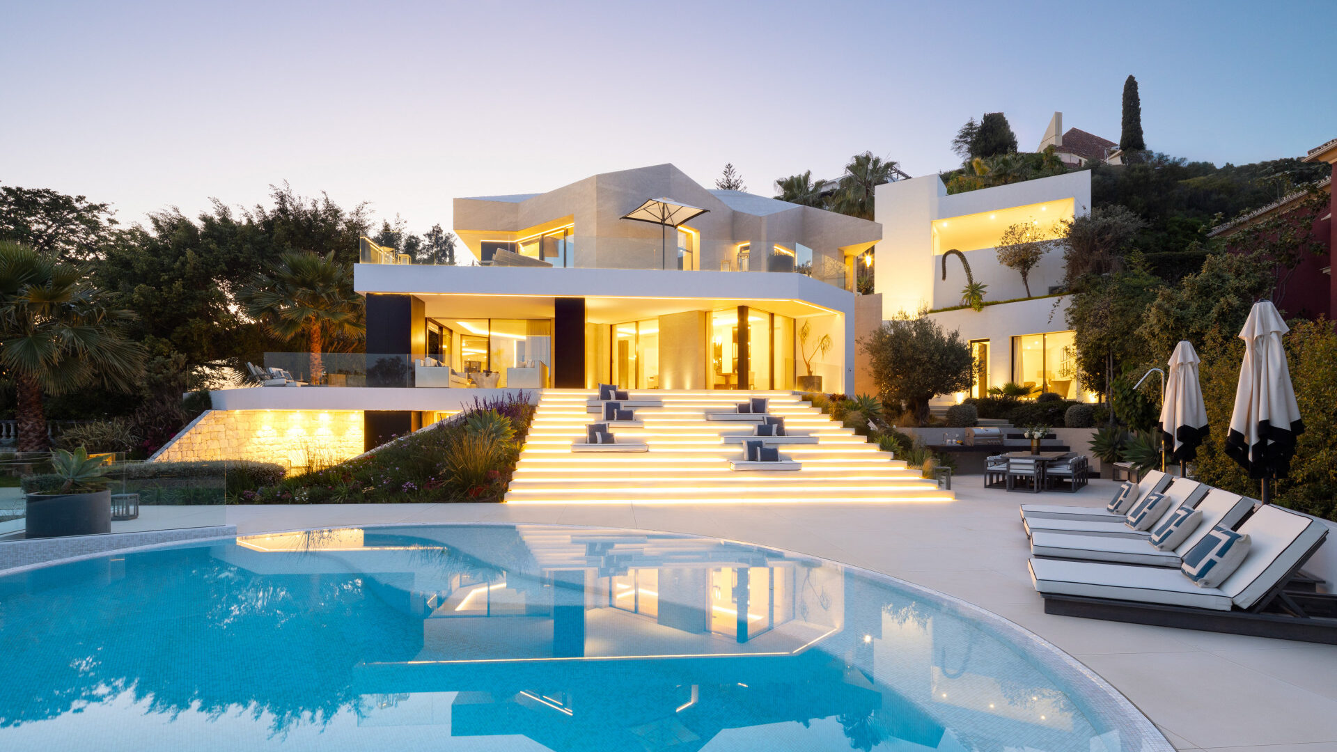 Villa in Benahavis — Ref. V5457