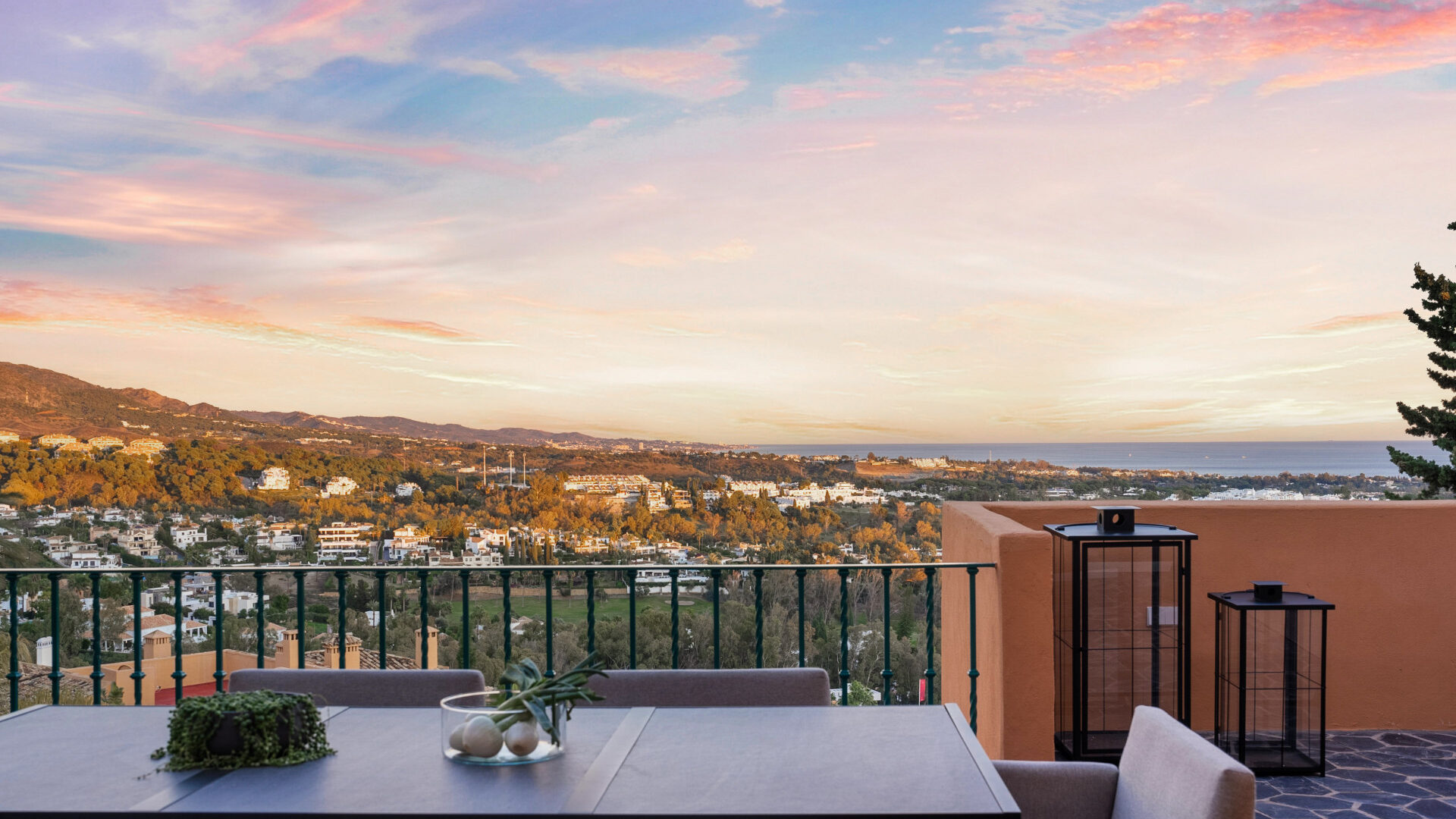 Duplex Penthouse in Marbella — Ref. PH4035