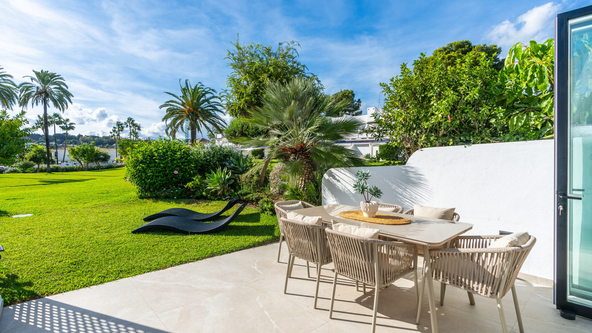 Town House in Marbella — Ref. T4094