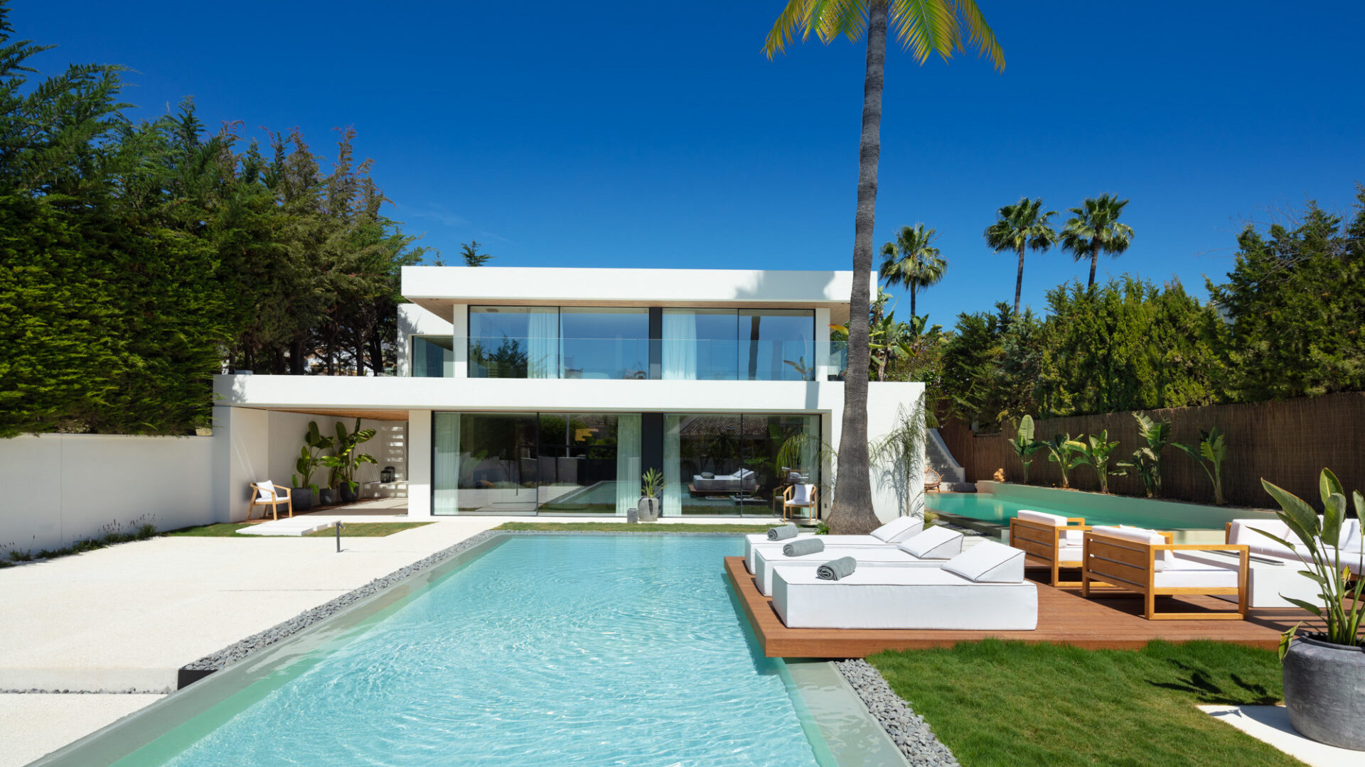 Villa in Marbella — Ref. V4592