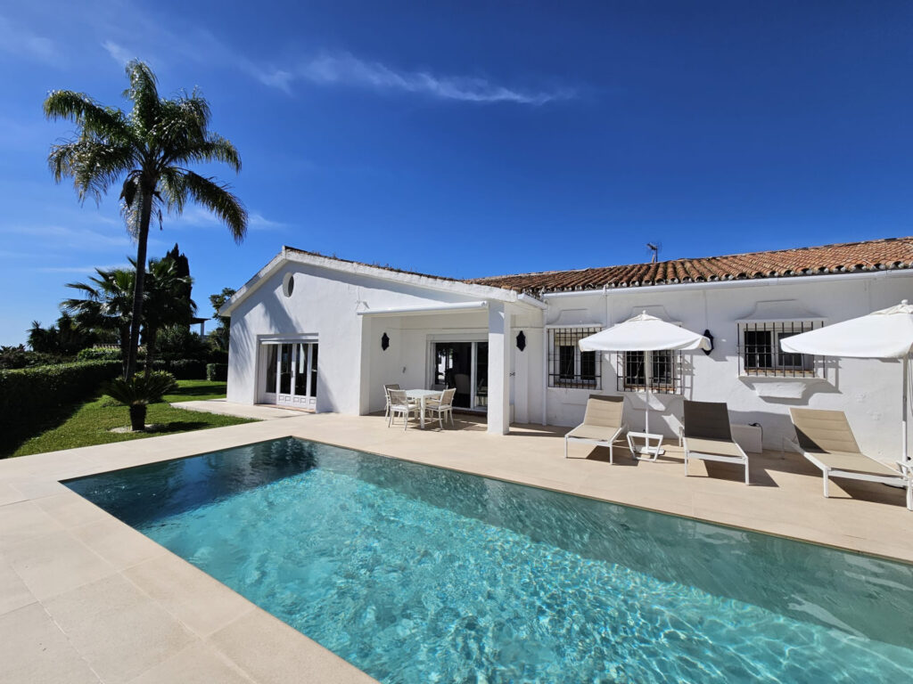 Villa in Benahavis — Ref. V4587