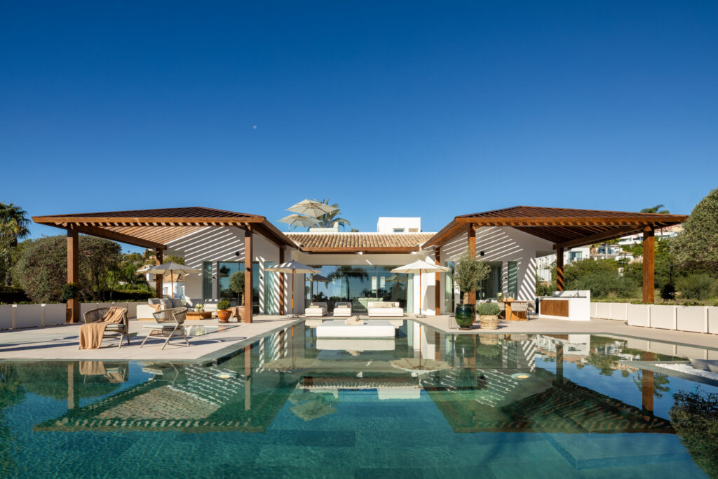 Villa in Marbella — Ref. V6205
